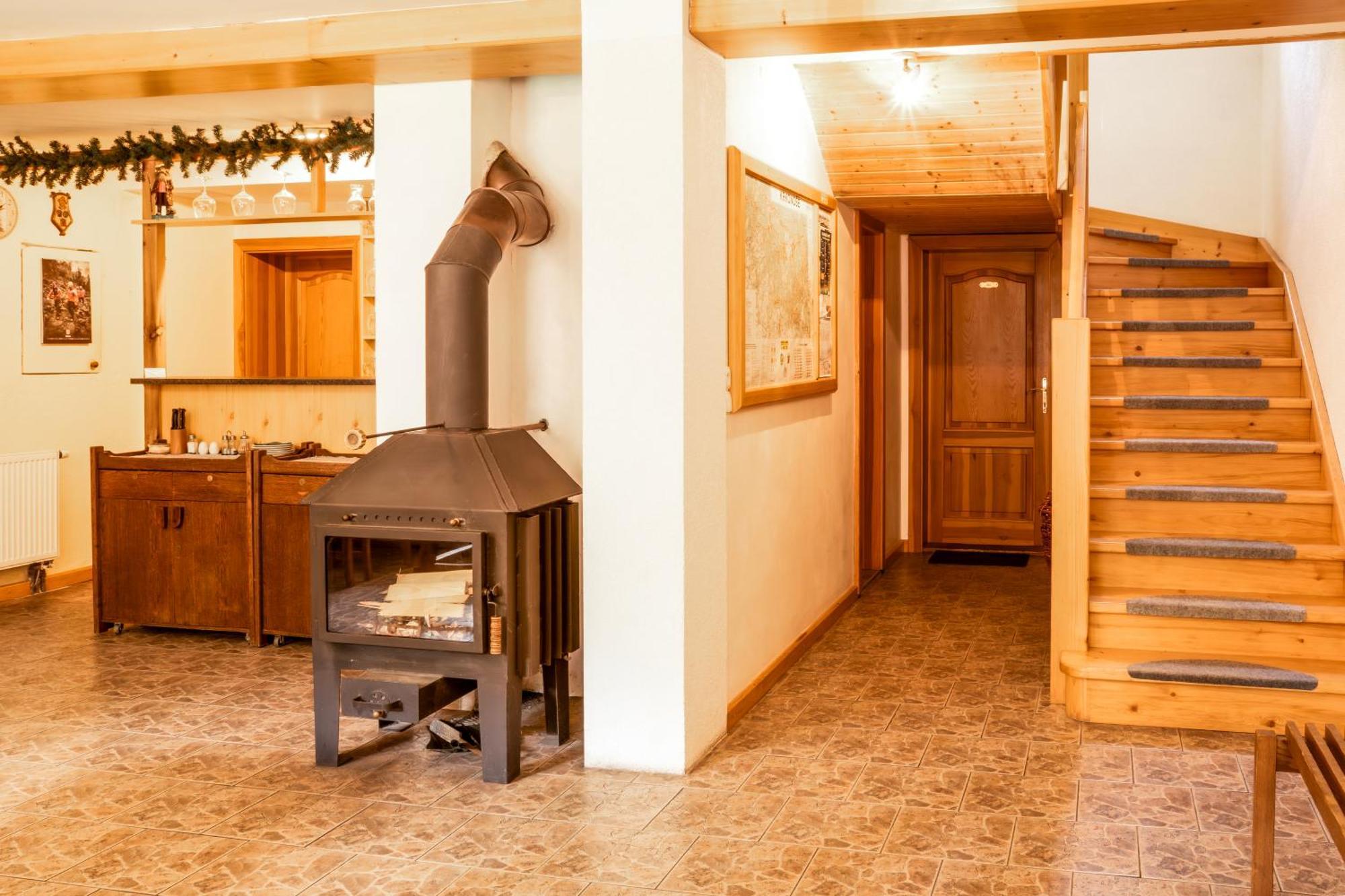 Pension Erban Spindleruv Mlyn Exterior photo
